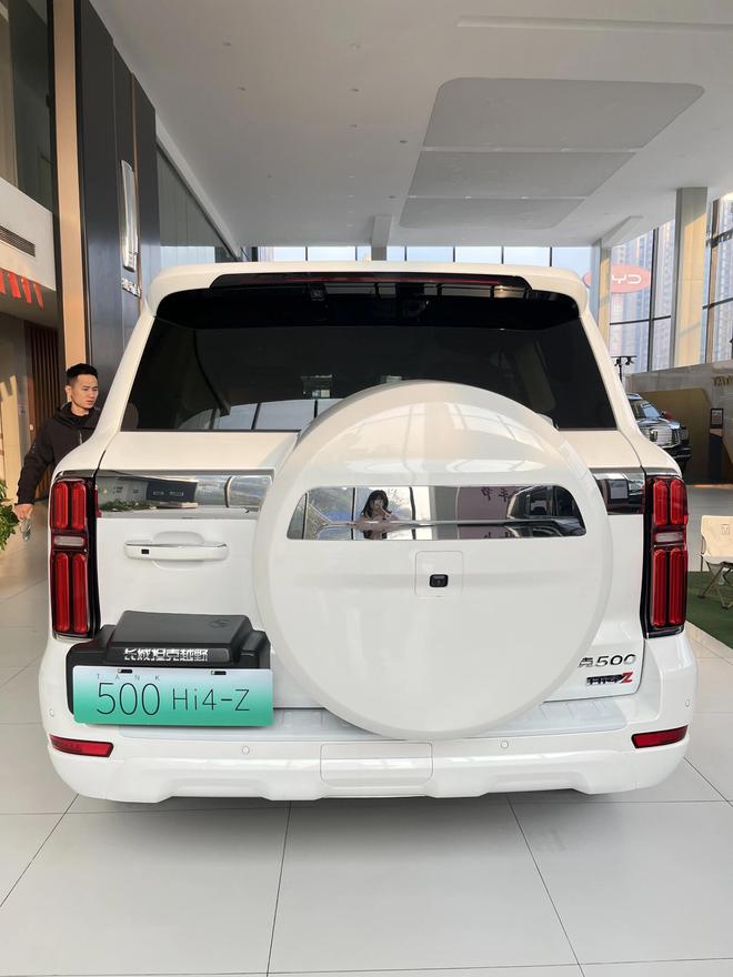 车到店长近5米1配863马力+油耗071L米乐m6登录入口坦克500 Hi4-Z实(图8)